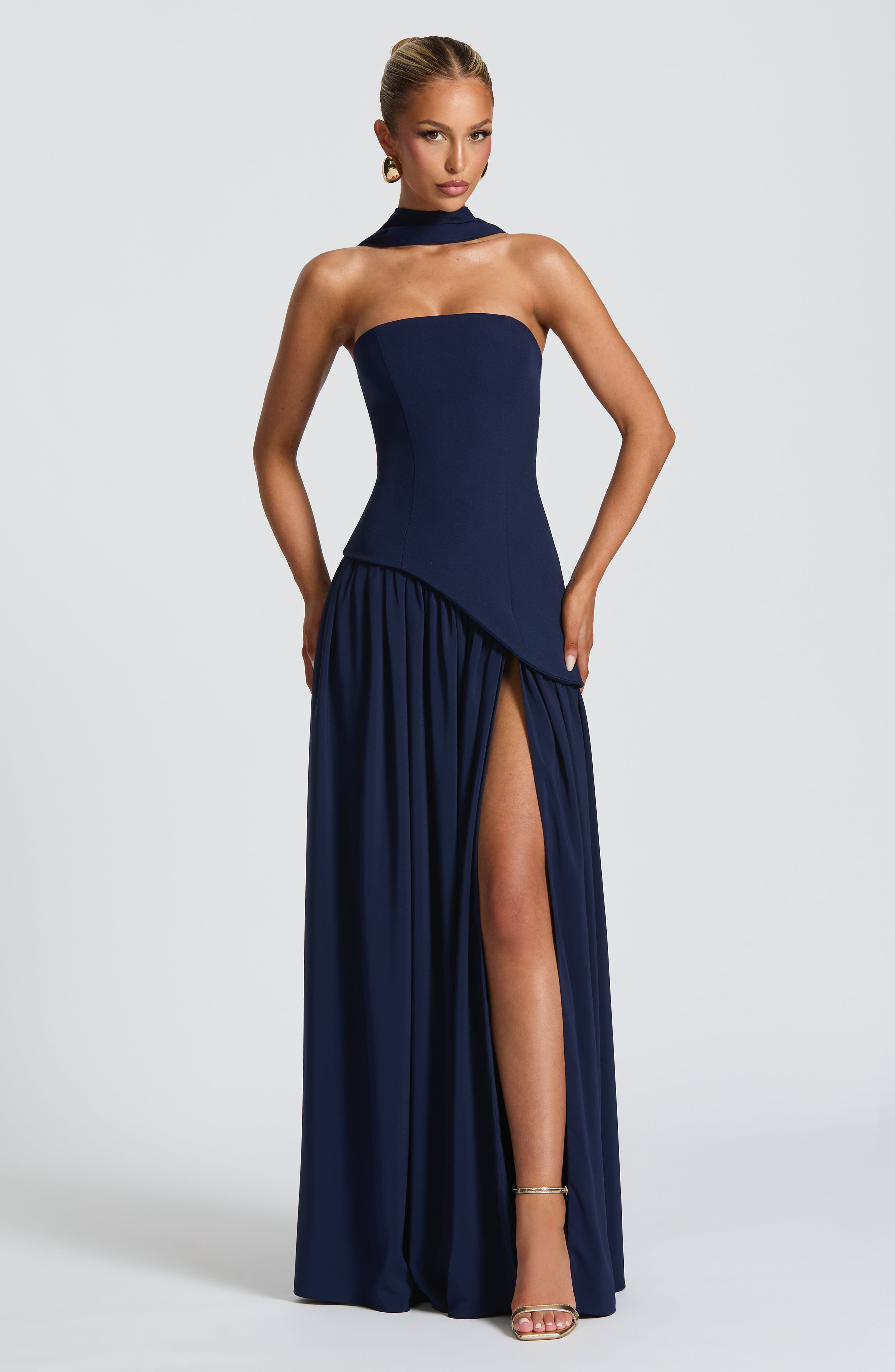 Valentina | Chic Slit Maxi Dress