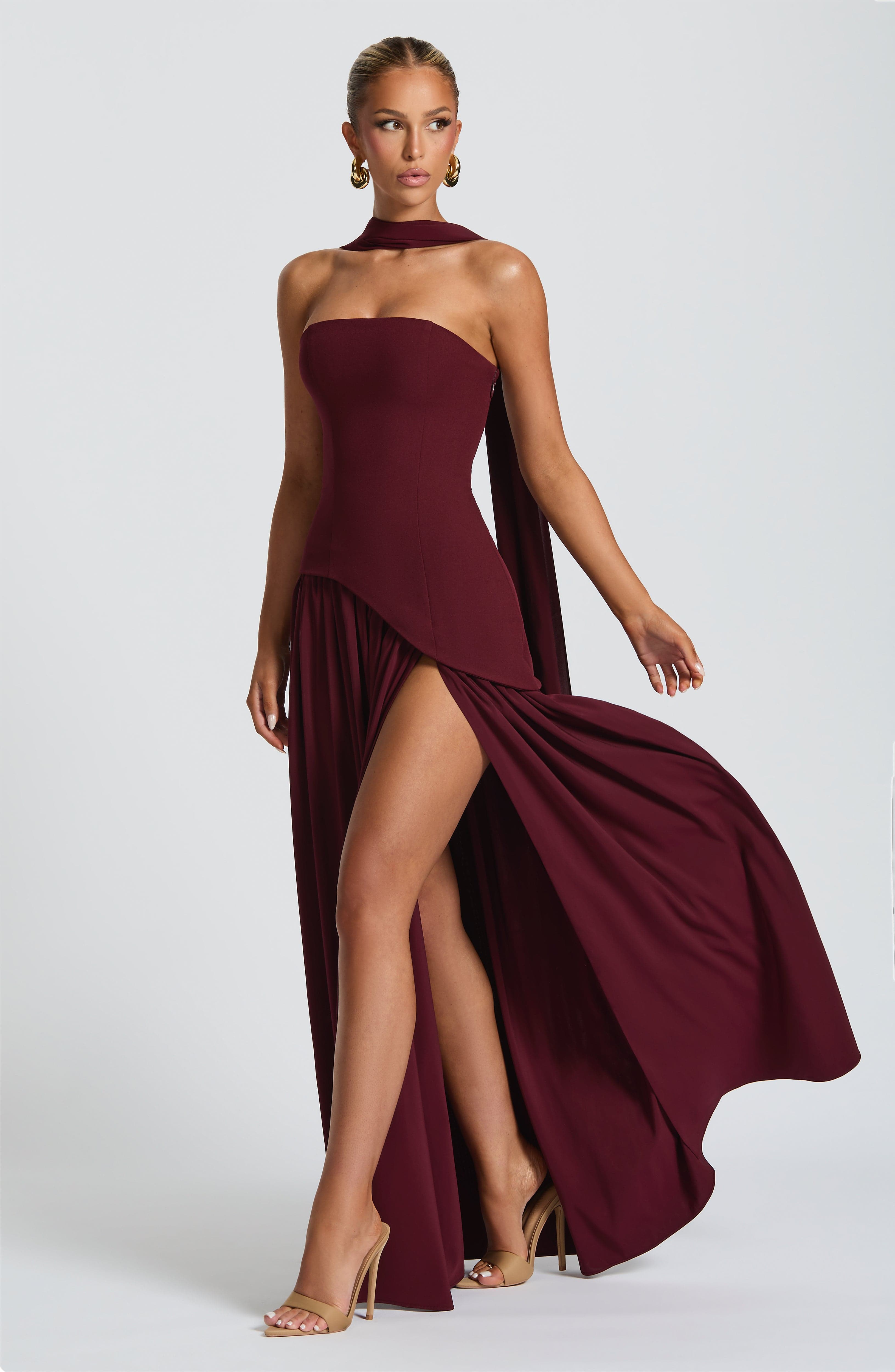 Valentina | Chic Slit Maxi Dress