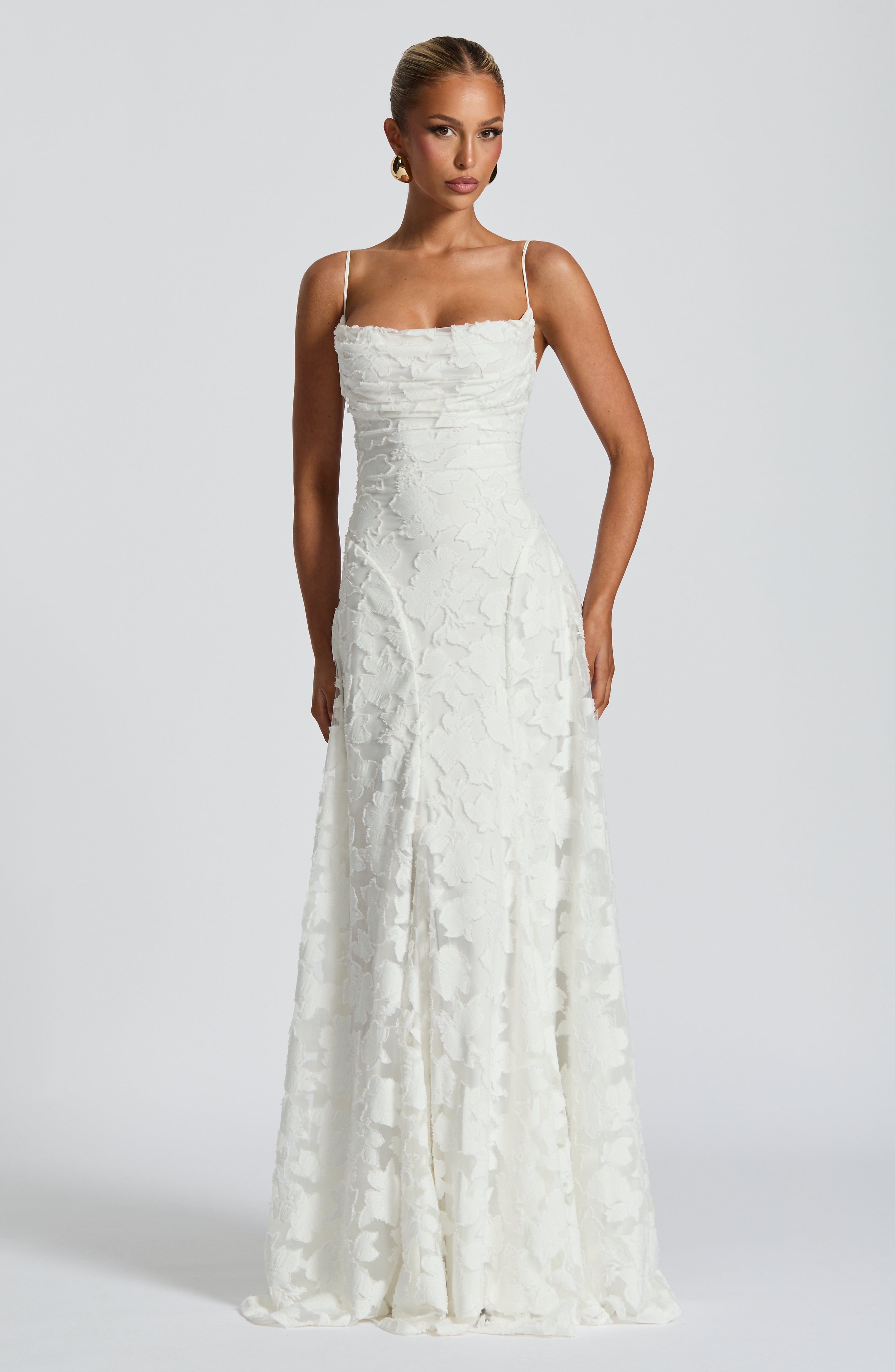 Aveline | Elegant Lace Corset Maxi Dress