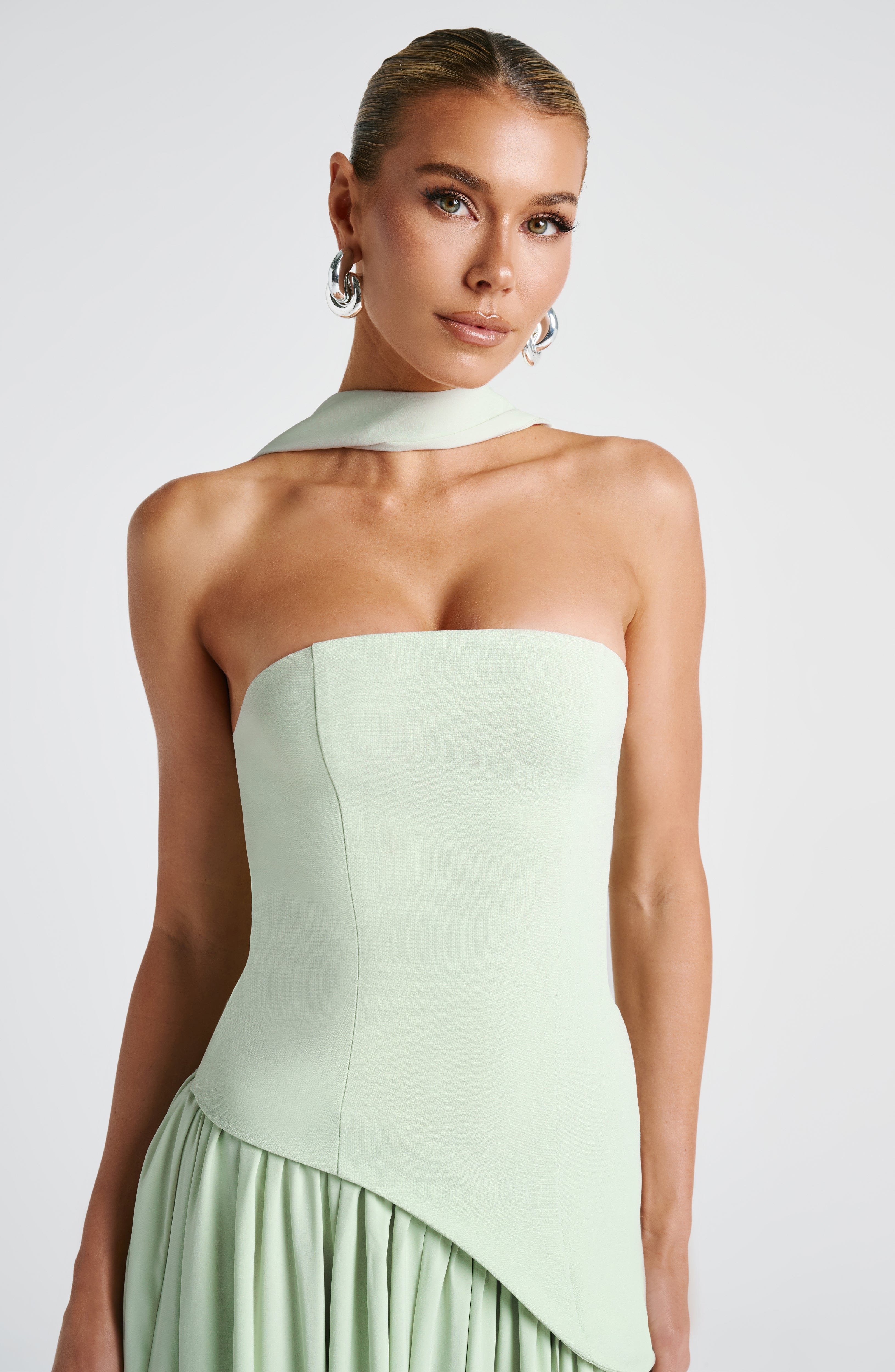 Valentina | Chic Slit Maxi Dress