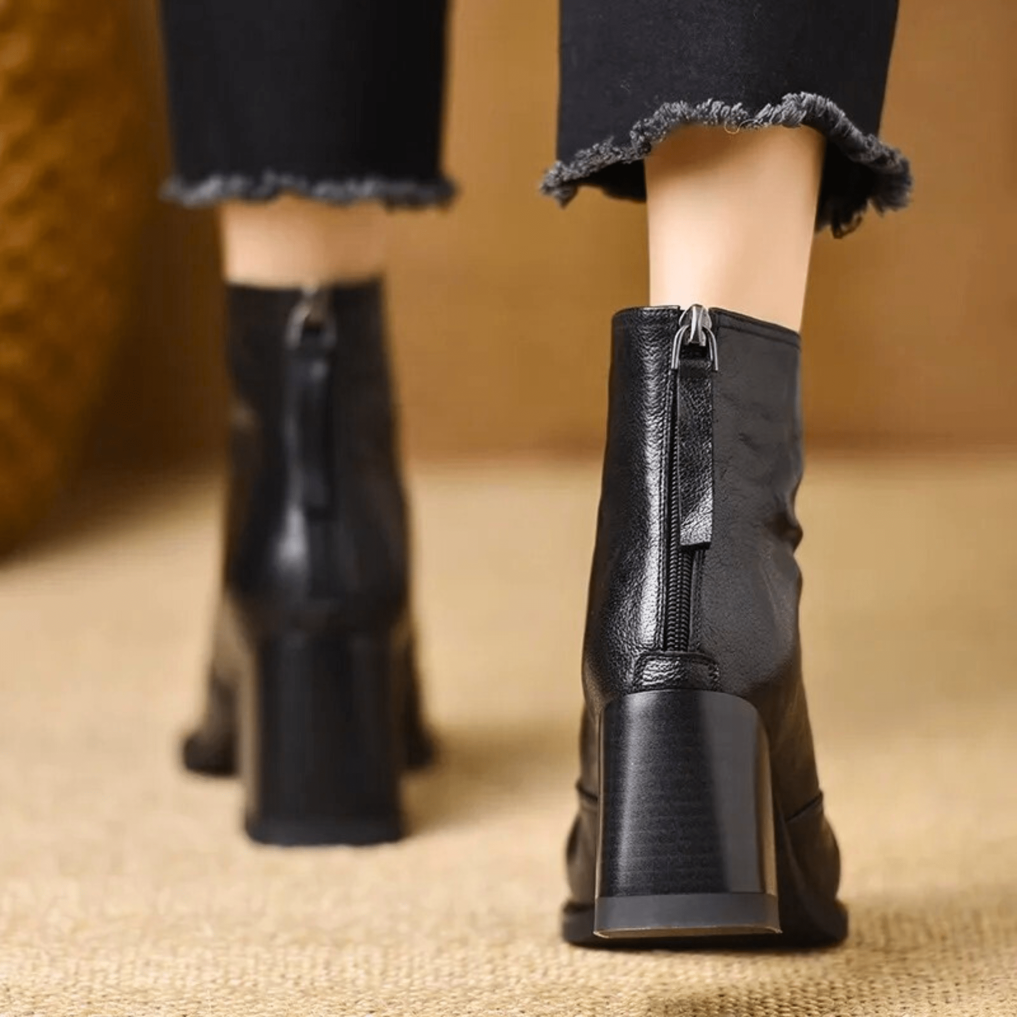 Tynah | Orthopedic Boots